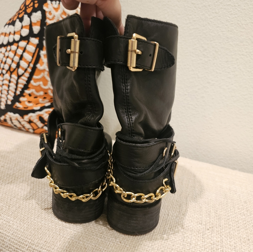 Steve Madden Moto Boot size 7